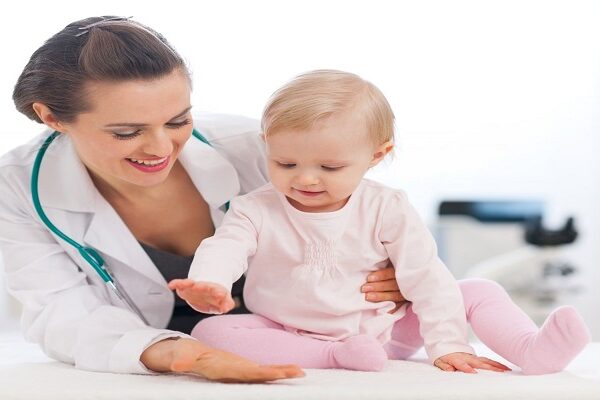 6 Nguyên Tắc Và 3 Sai Lầm Quan Trọng Khi Chăm Sóc Trẻ Em