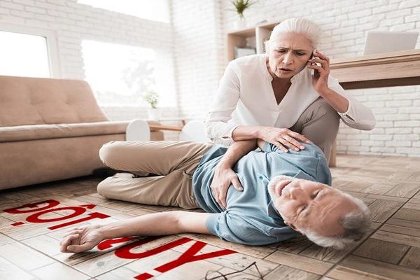 Đột Quỵ Ở Người Cao Tuổi Những Thông Tin Quan Trọng Cần Biết