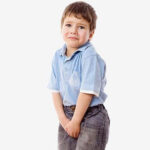 Bé trai kêu đau bộ phận sinh dục có nguy hiểm không?